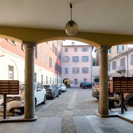 B&l By Quokka 360 - Just A Few Steps From Center דירה קומו