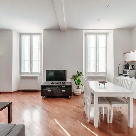 B&l By Quokka 360 - Just A Few Steps From Center * 科莫